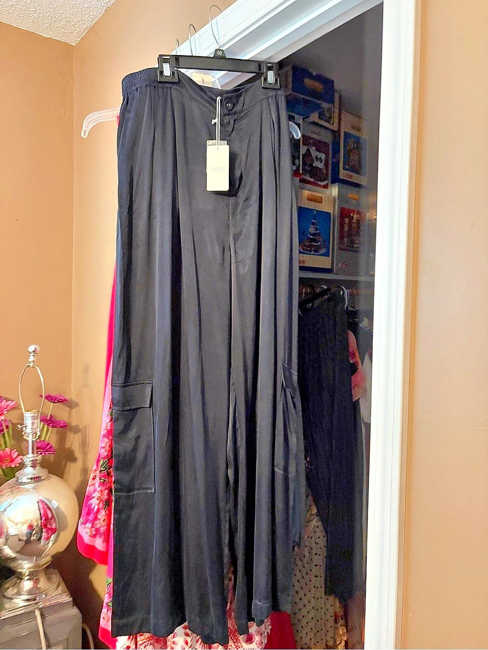 Johnny Was Wide Leg Cargo Pant Pants in Black Size Xl NWT